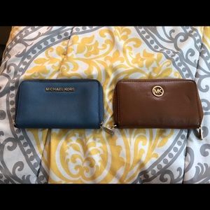 MK cell phone wallet